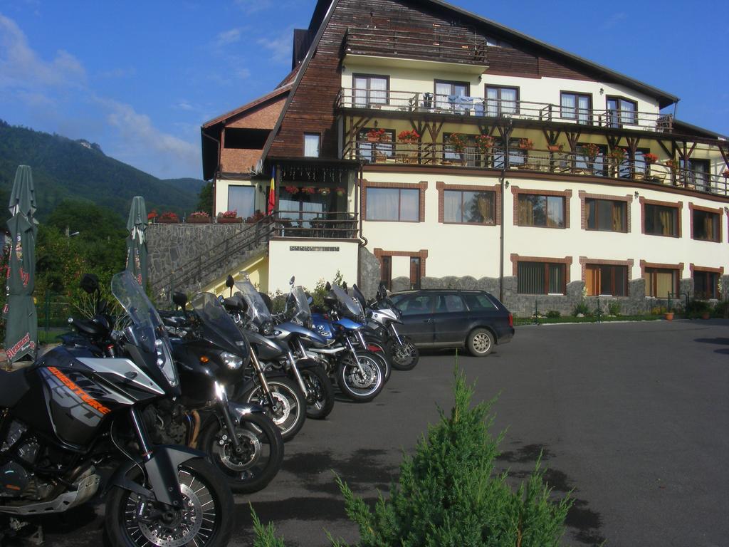 Bran Belvedere International Kültér fotó